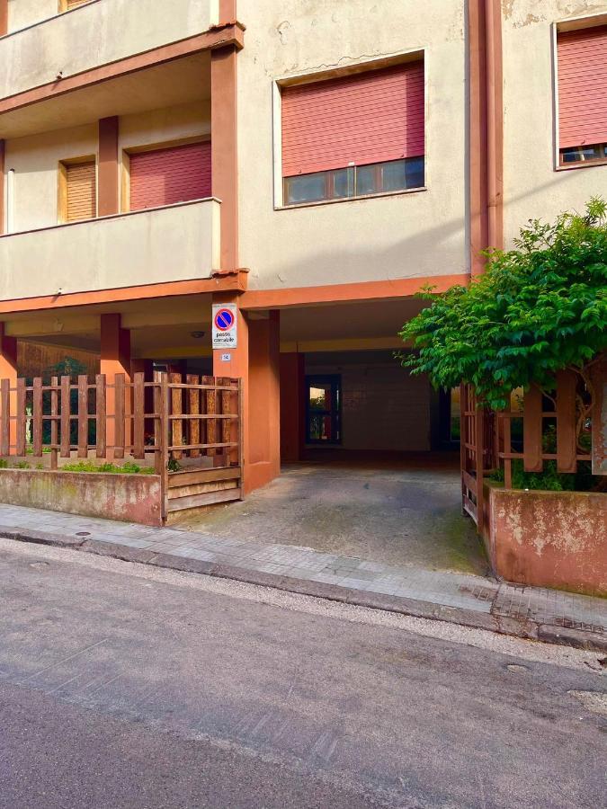 Casa Clelia Lägenhet Porto Torres Exteriör bild