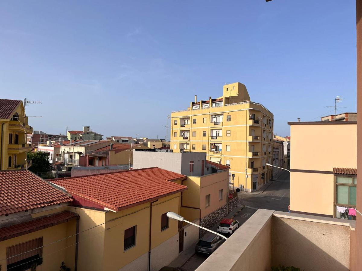 Casa Clelia Lägenhet Porto Torres Exteriör bild