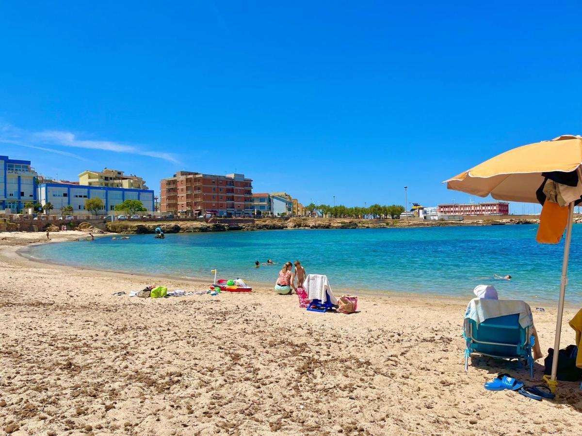 Casa Clelia Lägenhet Porto Torres Exteriör bild