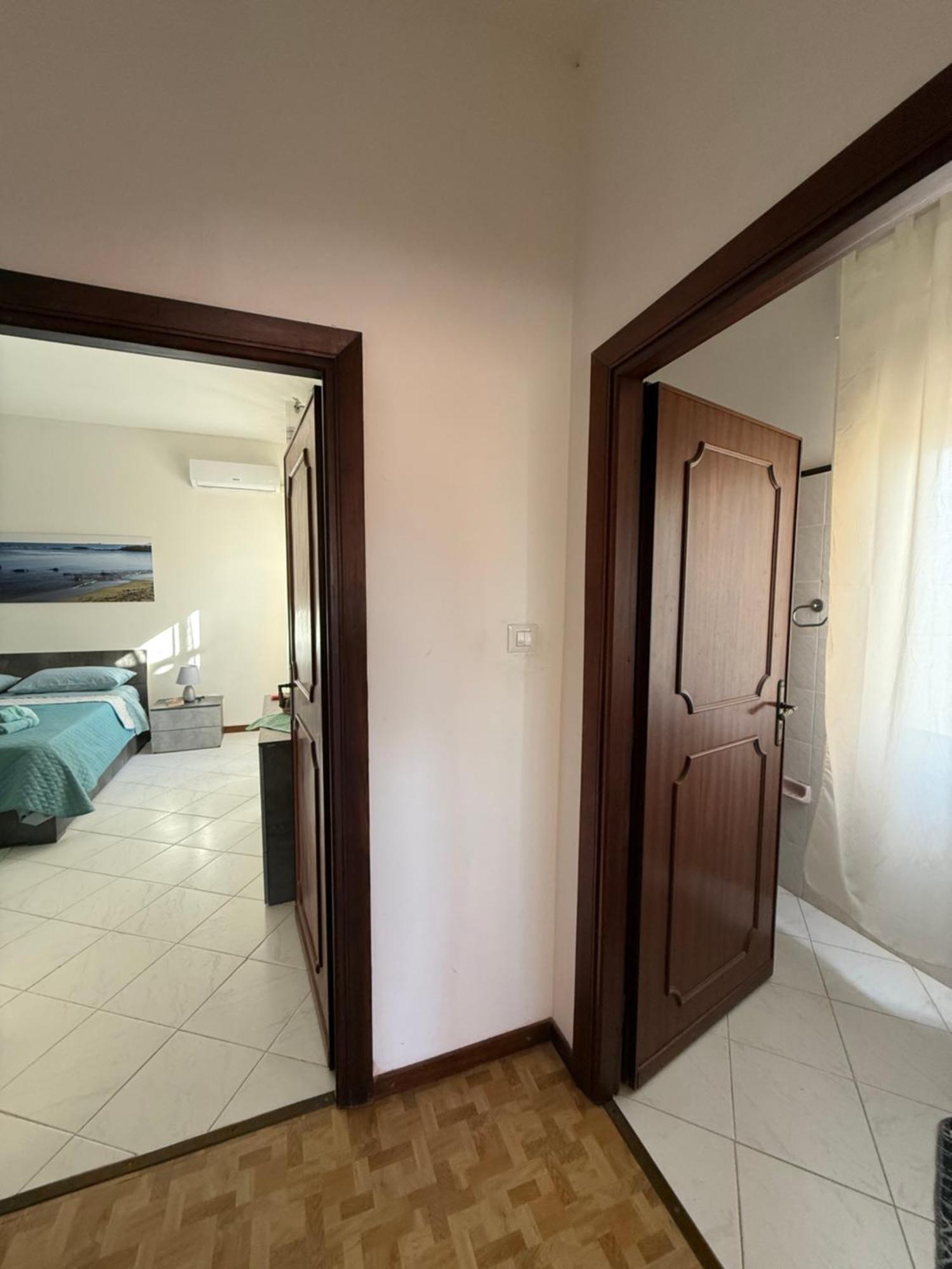 Casa Clelia Lägenhet Porto Torres Exteriör bild