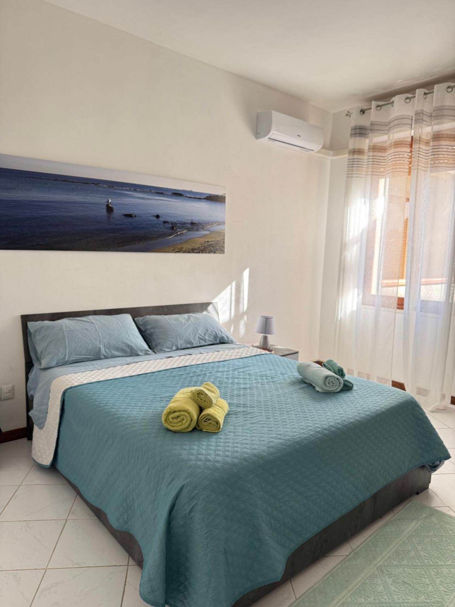 Casa Clelia Lägenhet Porto Torres Exteriör bild